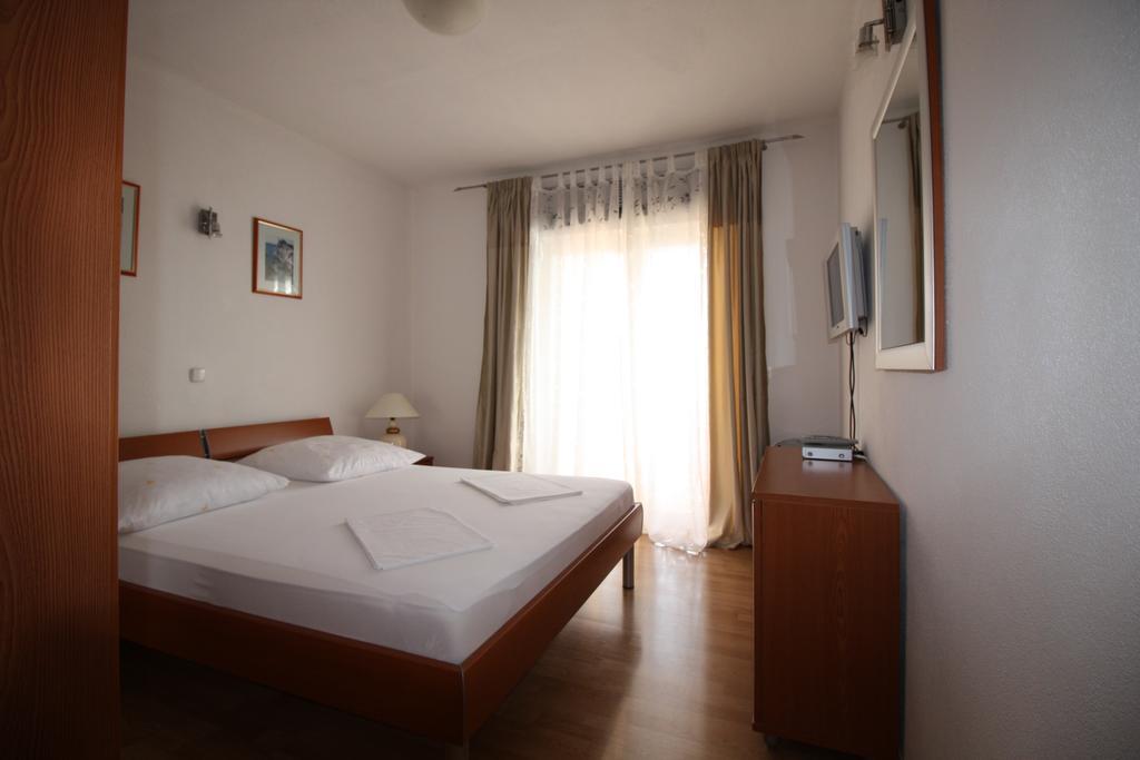 Apartment Dalmatien Traumhaus Makarska Buitenkant foto