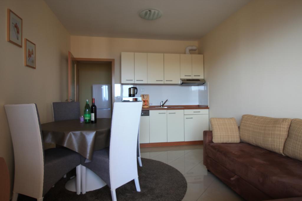 Apartment Dalmatien Traumhaus Makarska Buitenkant foto