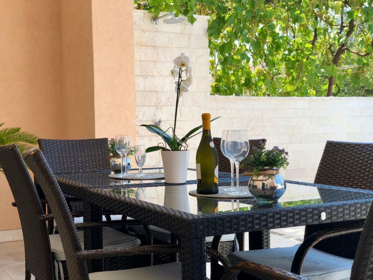 Apartment Dalmatien Traumhaus Makarska Buitenkant foto